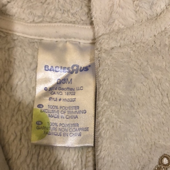 BabiesRUs sleeper with zipper 0-3 months - Picture 3 of 3